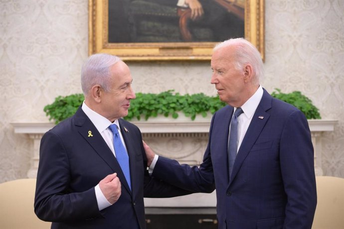 Archivo - FILED - 25 July 2024, US, Washington: Israeli Prime Minister Benjamin Netanyahu (L) meets with US President Joe Biden at the White House. Photo: Amos Ben-Gershom/GPO/dpa - ATTENTION: editorial use only and only if the credit mentioned above is r