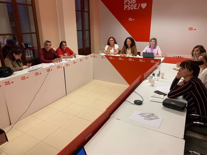 Reunión de representantes del PSIB con regidores y alcaldes del Pla de Mallorca.