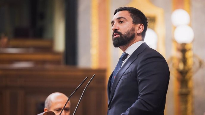 El diputado de Vox por Granada en el Congreso de los Diputados, Jacobo Robatto.