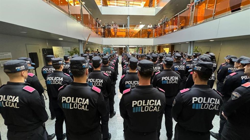 Acto de inauguración de la 46 edición del curso para policías locales de la EBAP.