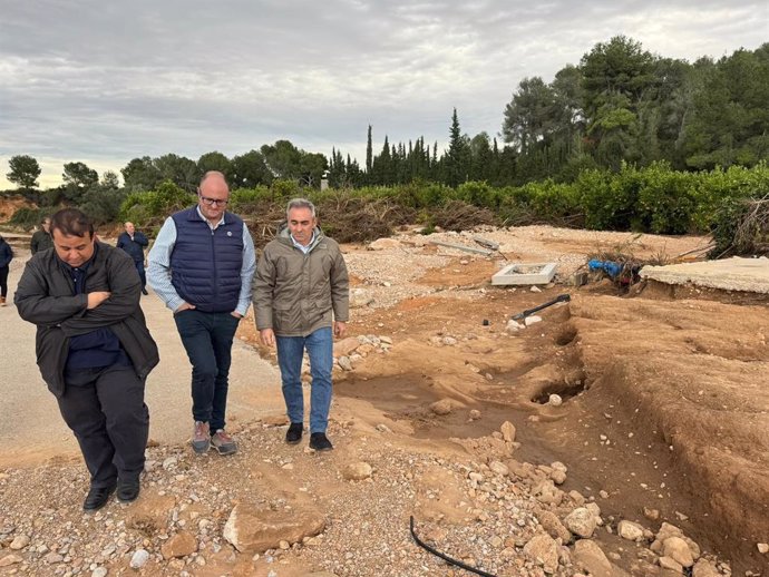 La Conselleria de Agricultura reparará con carácter de urgencia las infraestructuras de regadío dañadas por la riada