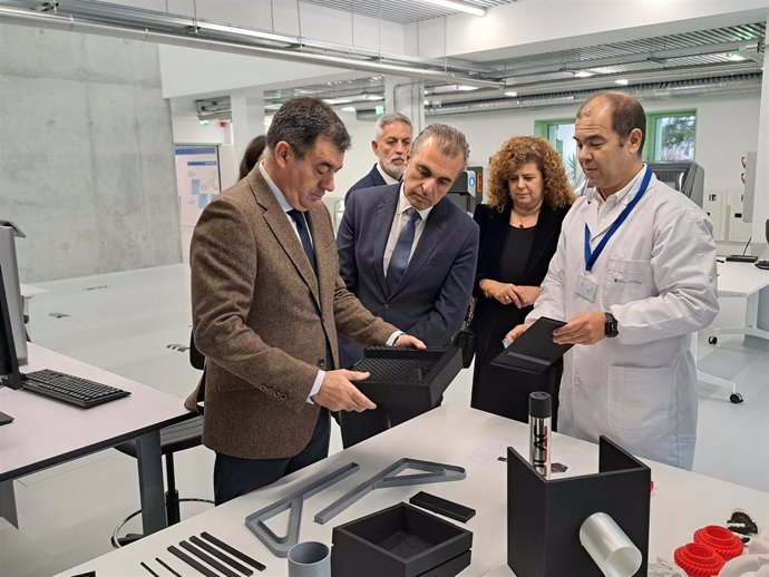 Visita al Centro Galego da Innovación da Formación Profesional Eduardo Barreiros.