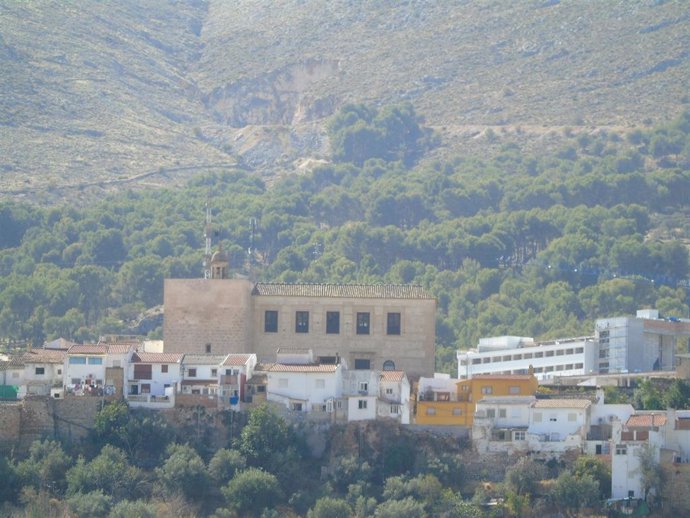 Archivo - Vista de la Alcazaba de Loja, en imagen de archivo