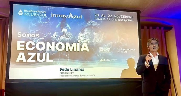 El presidente del Consejo Social de la Universidad de Cádiz, Fede Linares, en el Blue Zobe Forum.