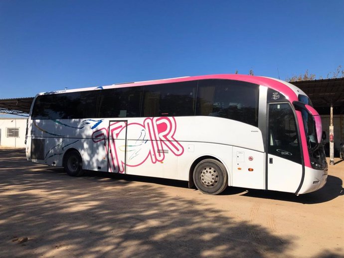 Autobús llançadora per a treballadors d'àrees industrials de l'Horta Sud