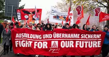 Los trabajadores de VW en Alemania planean huelgas masivas en diciembre ante el cierre de plantas