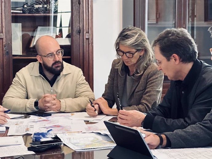 El alcalde de El Puerto, Germán Beardo, en la reunión técnica de La Florida.