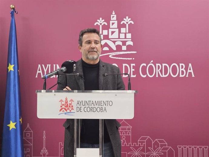 El concejal del PSOE en el Ayuntamiento de Córdoba Joaquín Dobladez.