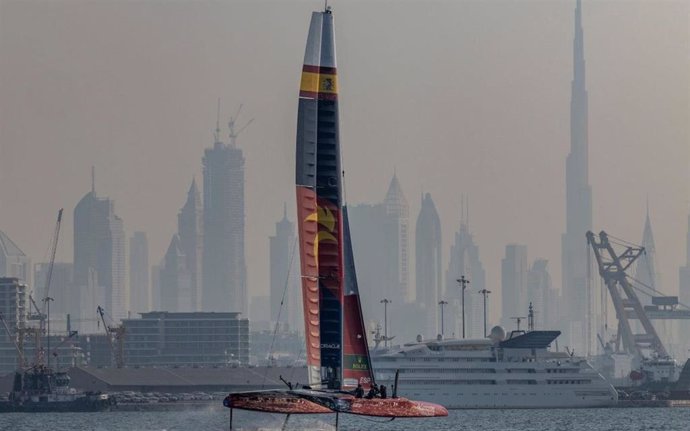 El equipo español de SailGP inicia en Dubái su defensa del título