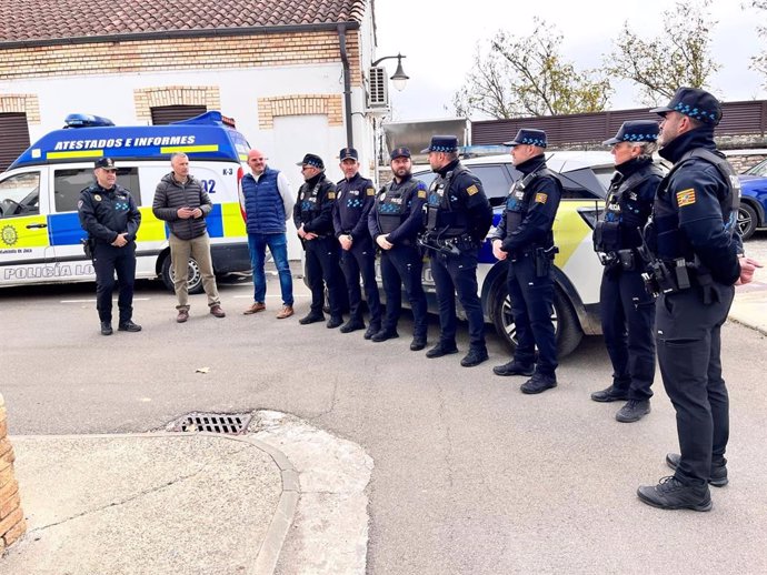 Cuatro policías locales de Jaca se suman al operativo aragonés en Catarroja (Valencia)