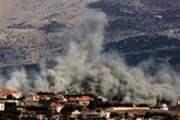 Foto: Mueren dos paramédicos en un bombardeo ejecutado por Israel contra un vehículo en el sur de Líbano