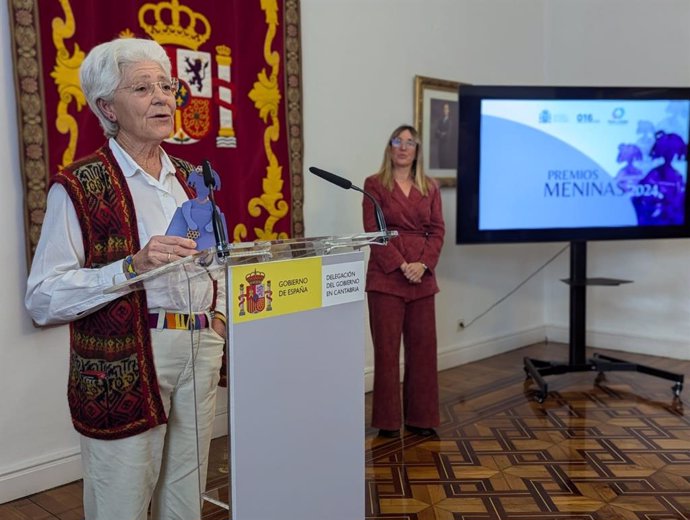 La delegada del Gobierno en Cantabria, Eugenia Gómez de Diego, ha entregado este viernes el Premio Meninas 2024 a la Red Cántabra contra la Trata y la Explotación Sexual, que ha recogido su portavoz, Marisol Payá