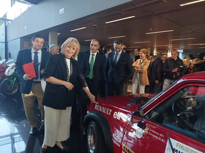 La consejera de Industria, Comercio y Empleo, Leticia García, ha inaugurado este viernes el X Foro-Exposición de Vehículos Históricos, en el que ha destacado el "peso" que tiene el patrimonio de vehículos históricos de la comunidad de Castilla y León.