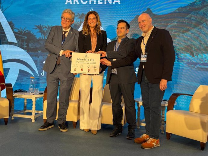 El Balneario de Archena acoge la segunda jornada del Congreso Internacional de Termalismo, donde se ha pesentado el manifiesto