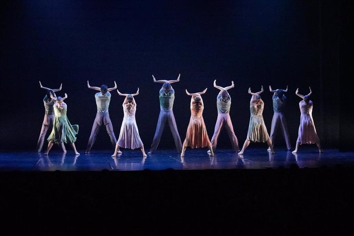 Archivo - El Teatro Bretón acoge el viernes el estreno absoluto de 'Cantus', la nueva coreografía de la Compañía Nacho Duato