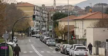 El Ayuntamiento de Pamplona recabará desde el lunes la opinión del vecindario de Txantrea sobre aparcamiento y zona azul