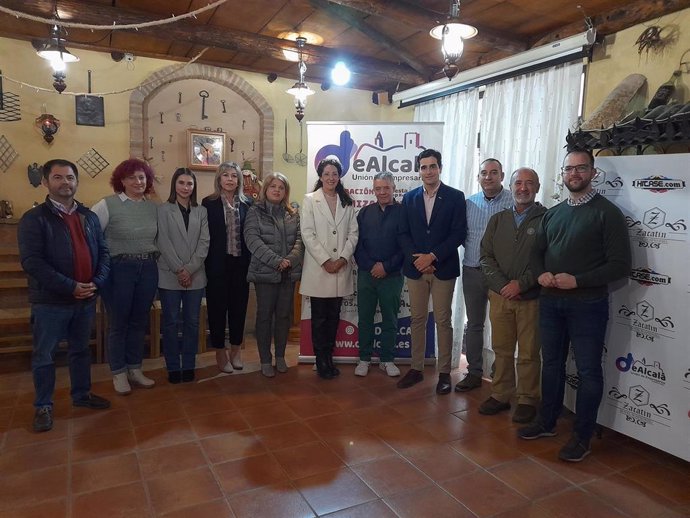 Encuentro con responsables de la Unión de Empresarios de Alcalá la Real.