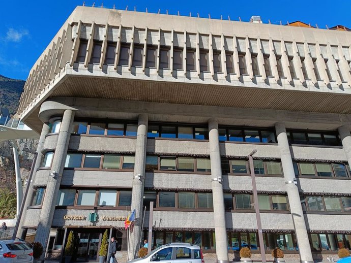 Vista del edificio administrativo del Gobierno