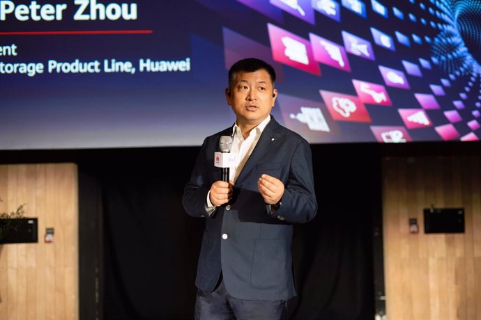 Dr. Peter Zhou, presidente de la línea de productos Huawei Data Storage