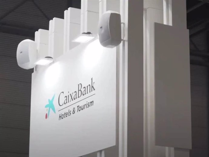 Cartel de CaixaBank 'Hotels & Turism'.