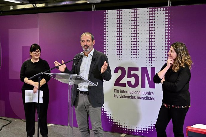 El consejero delegado de Transports Metropolitans de Barcelona durante el acto de celebración del 25N