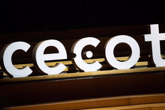 Archivo - Logo de Cecot durante la 29ª edición de la Nit de l’Empresa de la Cecot, en L’Auditori, a 21 de octubre de 2024, en Barcelona, Catalunya (España). Es un evento de referencia en el mundo empresarial, que reúne a emprendedores, empresarios y empre