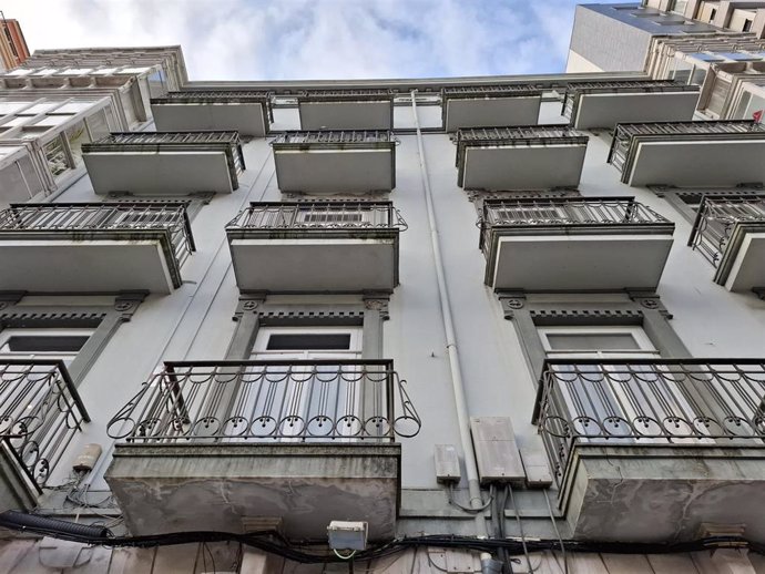 Archivo - Una vivienda en Santander