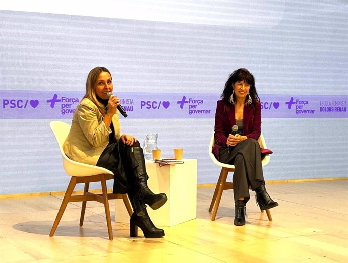 La consellera de Igualdad y Feminismo, Eva Menor, y la ministra de Igualdad, Ana Redondo, inauguran la Escola Feminista Dolors Renau 2024 en la sede del PSC