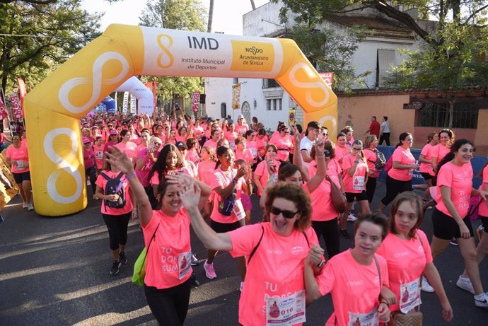 Archivo - Imagen de la Carrera de la Mujer de Sevilla