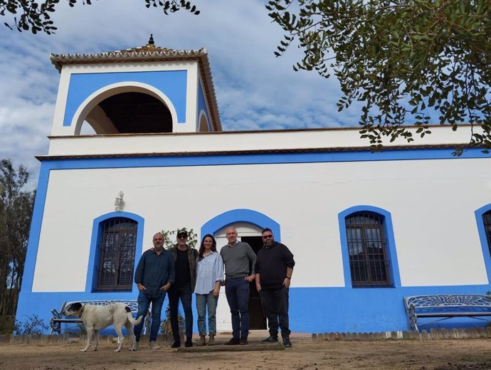 Foto del rodaje de la última película de Esteban Magaz en Isla Cristina.