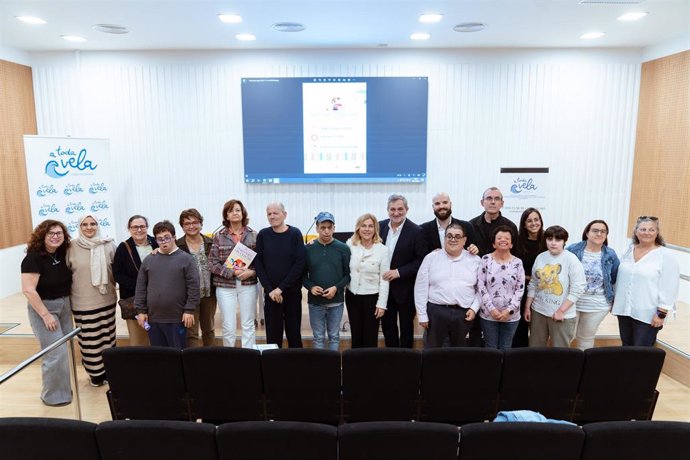 Presentación del libro 'Amistades diversas. ¿Acaso no es importante tener amigos?' de 'A toda vela'