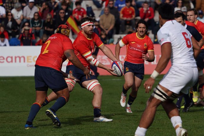 La selección española masculina de rugby XV, en un partido contra Estados Unidos.