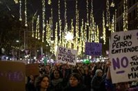 Más de 40 marchas de toda España claman este lunes contra la violencia machista, algunas con feminismo dividido