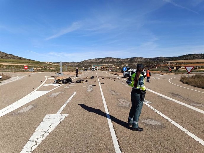 Punto de la carretera autonómica A-222, en Muniesa (Teruel), donde este domingo se ha producido un accidente de tráfico en el que ha fallecido un hombre de 66 años vecino de Fuentes de Ebro.