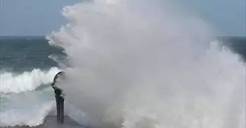 Doce comunidades siguen en aviso por viento y oleaje este lunes por un frente frío asociado a la borrasca Bert