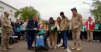 Más de un millar de personas participan este domingo en la marcha solidaria a beneficio de los enfermos de ELA