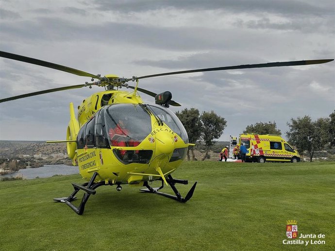 Evacuado en helicóptero a un motorista accidentado en Los Ángeles de San Rafael