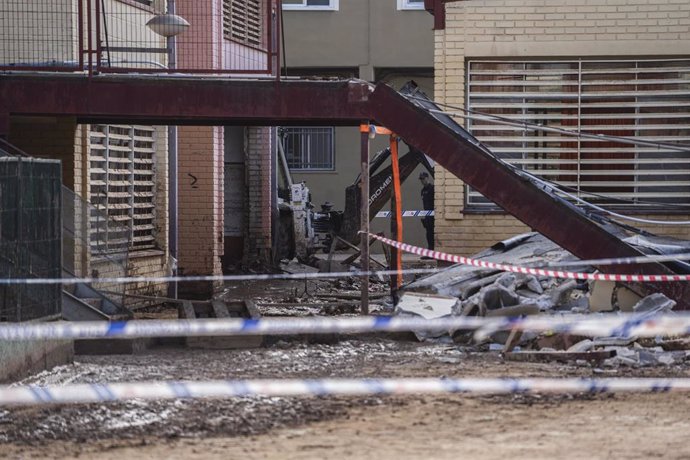 El colegio Luis Vives tras el derrumbe del porchado, a 24 de noviembre de 2024, en Massanassa, Valencia, Comunidad Valenciana (España). 