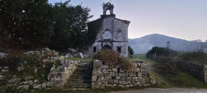 Los vecinos de Liendo recurren al micro mecenazgo para recuperar su ermita situada en el Camino de Santiago