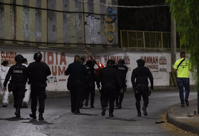 Archivo - Policías mexicanos, imagen de archivo.