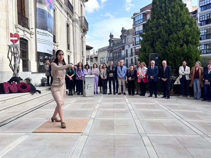 Acto institucional organizado por la Diputación con motivo del 25N.