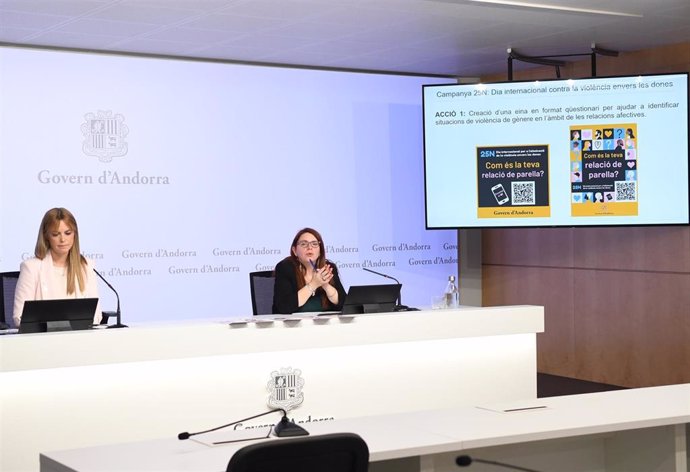 Mariona Cadena (izquierda) y Mireia Porras durante la rueda de prensa, a 25 de noviembre de 2024