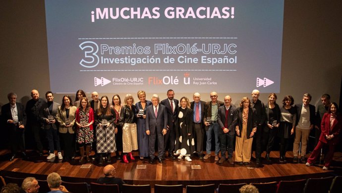 'Cine De Barrio', Manuel Gutiérrez Aragón O 'El Cine En La SER', Premios A La Investigación Del Cine Español