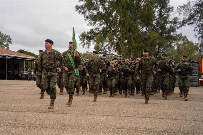 La base de Cerro Muriano acoge la despedida del contingente eFP XVI, listo para su despliegue en Letonia