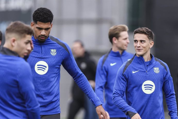 Pablo Martin Gavira Gavi and Ronald Araujo during the training day of FC Barcelona ahead UEFA Champions League, football match against Stade Brestois 29 at Ciudad Esportiva Joan Gamper on November 25, 2024 in Sant Joan Despi, Barcelona, Spain.