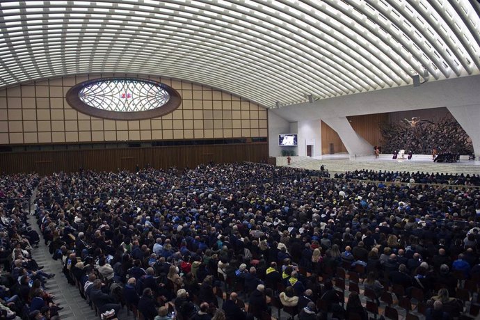 23 November 2024, Vatican, Vatican City: Pope Francis leads an audience with fishermen and members of the CEI, Italians Bishops Conference, in the Pope Paul VI hall at the Vatican. Photo: Alessia Giuliani/IPA via ZUMA Press/dpa