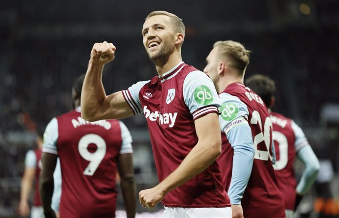 Tomas Soucek celebra su gol en el Newcastle-West Ham