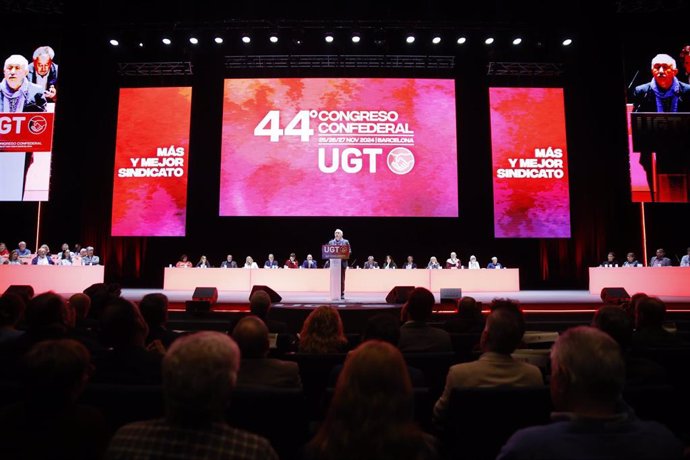 El secretario general de UGT, Pepe Álvarez, interviene durante el 44 Congreso Confederal de UGT