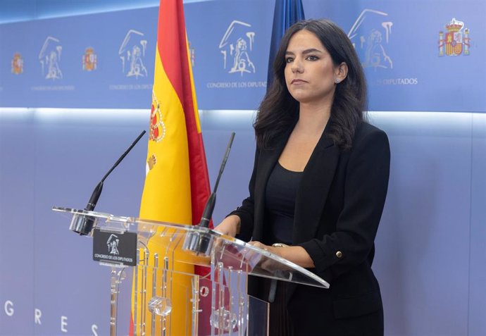 La portavoz de Vox, Pepa Millán, durante una rueda de prensa anterior a la Junta de Portavoces, a 19 de noviembre de 2024, en Madrid (España).