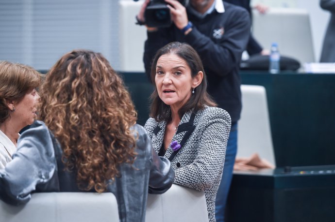 La portavoz del PSOE en el Ayuntamiento, Reyes Maroto, durante un pleno del Ayuntamiento de Madrid, en el Palacio de Cibeles, a 26 de noviembre de 2024, en Madrid (España).